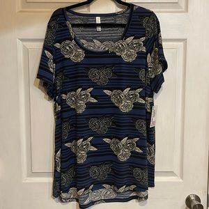 NWT 3XL LuLaRoe Classic T Shirt